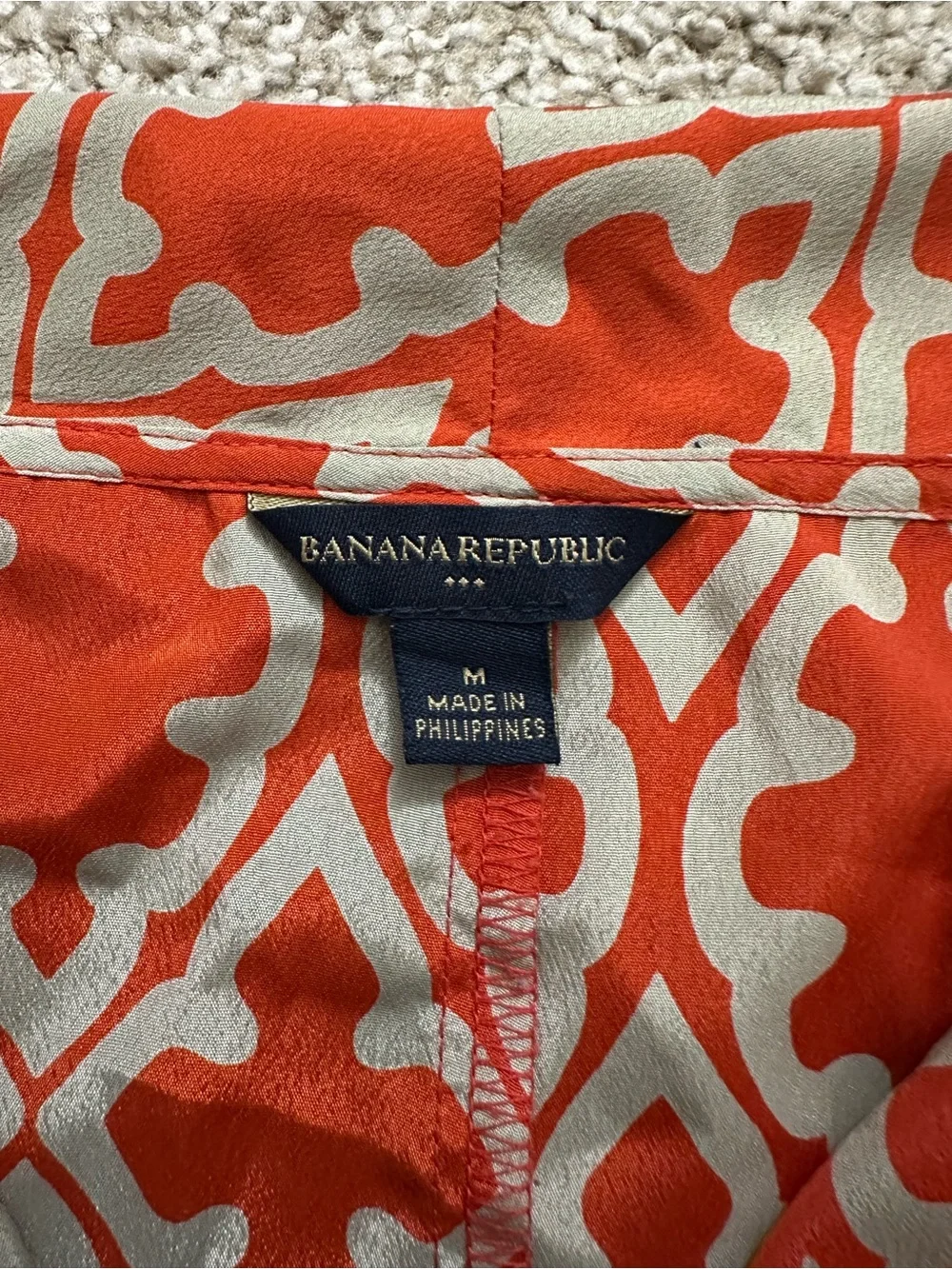 Banana Republic Cowl Neck Blouse | Orange & Tan Geometric Print | Size M - Picture 3 of 7
